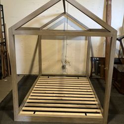 Restoration Hardware Cole House Platform Full Size Bed frame. Hardly Used. Hardware Attached(See & Click On Pictures)