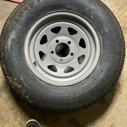 2 Tires Camper 