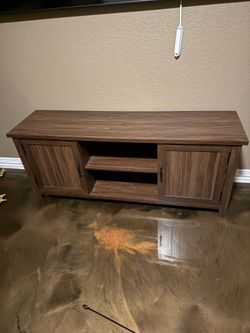 Tv stand