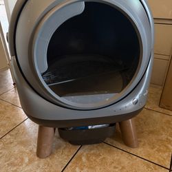 Automatic Cat Litter Box