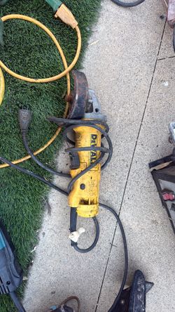 Dewalt grinder 4 1/2