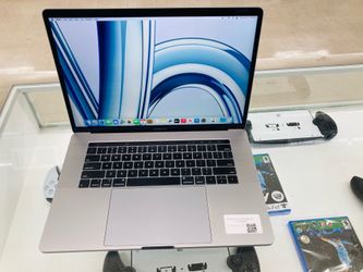 MacBook Pro 2018 16gb ram 512gb ssd