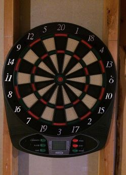 Darts game