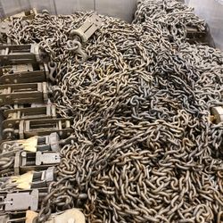 24' long 6000 pound rated USA made chains and binders $25 a set