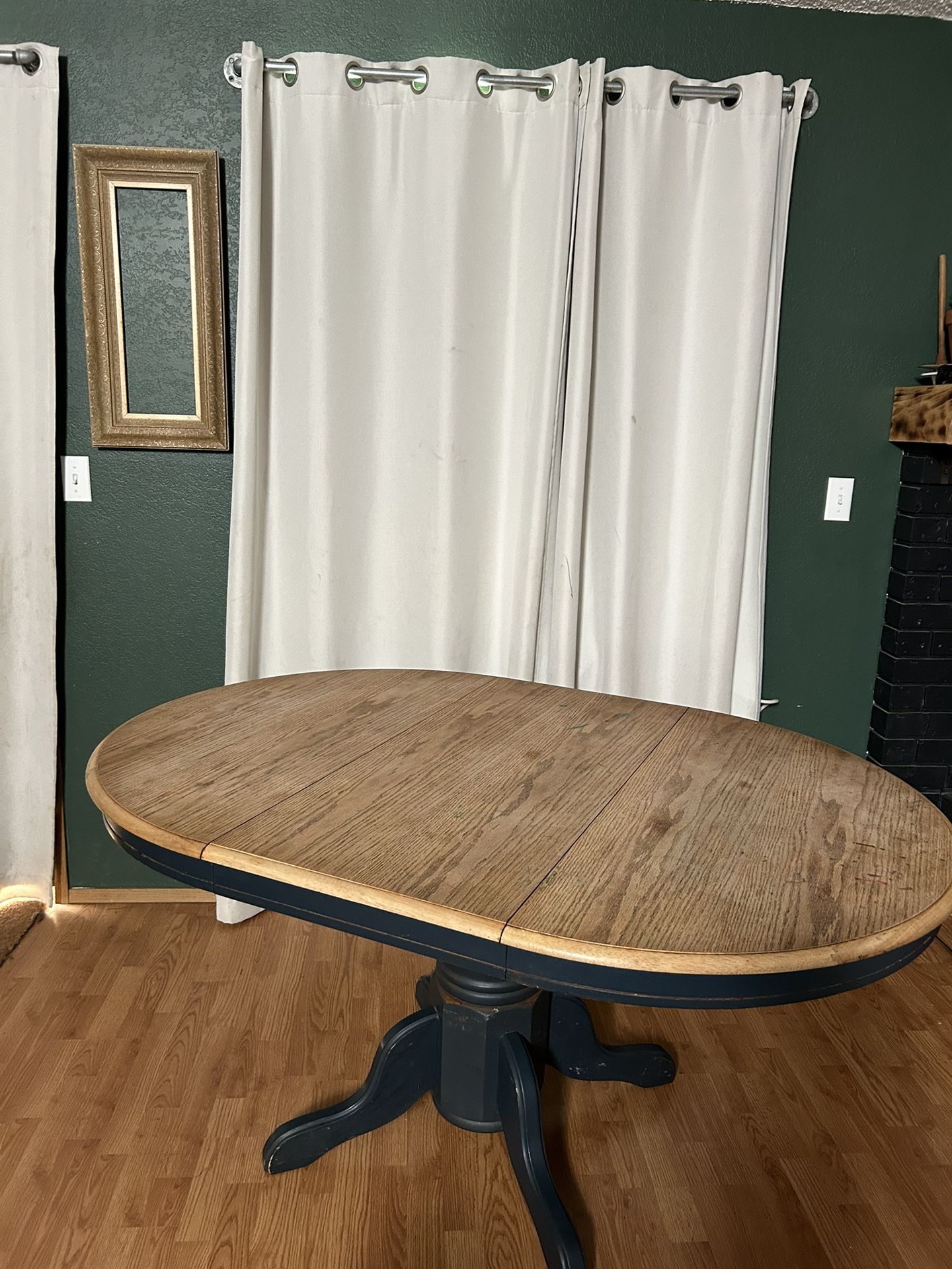 Farmhouse table