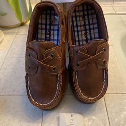 Boys Carters Shoes Size 10 New