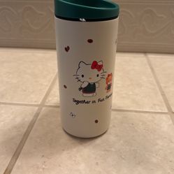 Hello Kitty Starbucks Tumbler