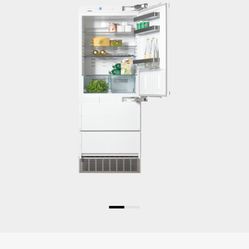 Miele 30” Built In Fridge/freezer