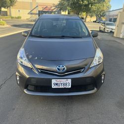 2014 Toyota Prius V
