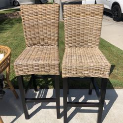 Bat Stool Dinning Room Set Center Island 