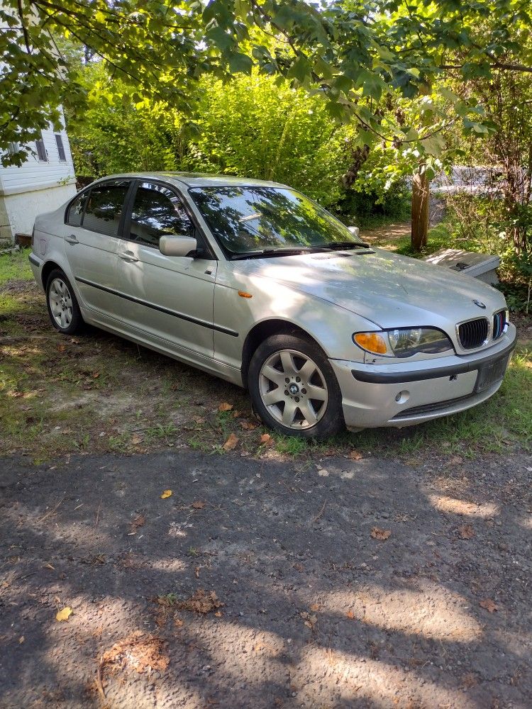 2003 BMW 325xi