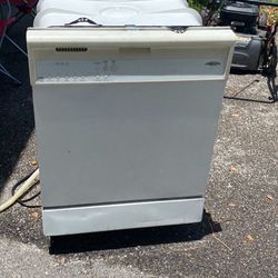Whirlpool DishWasher (USED) 