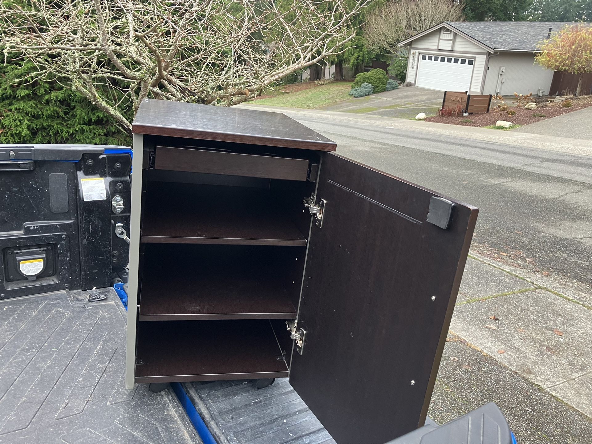 Locking Storage Cabinet or Bed Stand 20.5 Deep 16” Wide 26.5 High on Rollers in Good Condition Great for Dorm Students