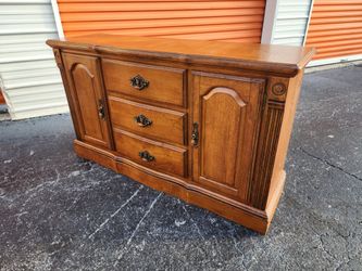 ✨ Vintage Solid Wood  😍😍Endless Possibilities! ✨