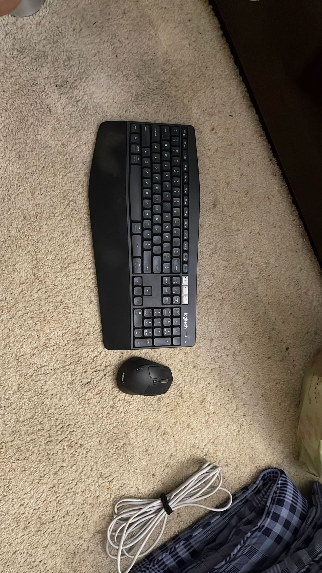 Logitech MK850 Performance Wireless Keyboard & Mouse Combo