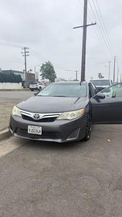 2014 TOYOTA CAMRY