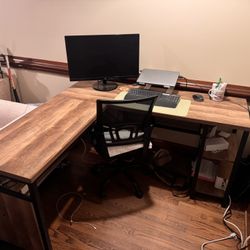 Corner Desk 