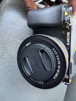 Sony - Alpha 6100 APS-C Mirrorless Camera