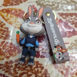 Disney Zootopia Small Vynil Keychain 