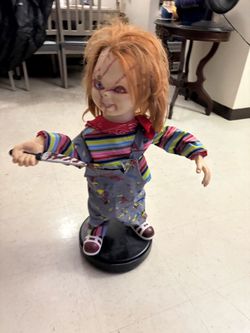 Chucky Doll Life-Size Figure Child's Play