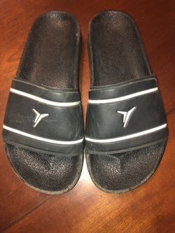 Boys slides - size 5