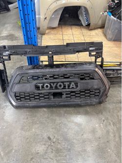 2016 - 2023 totota tacoma grille
