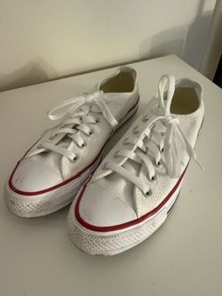 Converse Chuck Taylor All Star Low Tops – White – Women’s Size 7.5 – Like New