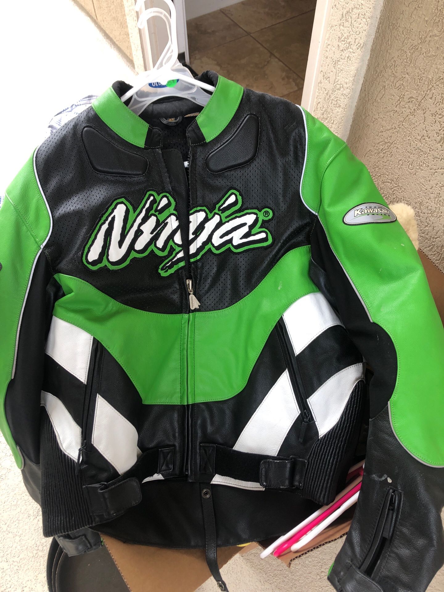 Xl ninja sports bike motorcycle bike jacket and protective gear