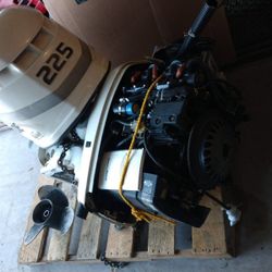 2001 Evinrude 225 ficht