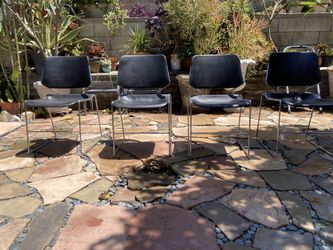 8 -Krueger Matrix Stackable Chairs For Sale