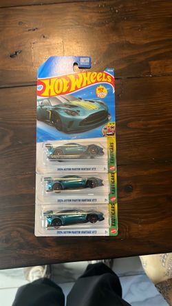 Aston Martin exotic Green hot wheels