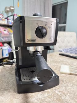 DeLonghi  Espresso and Cappuccino Machine