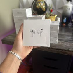 Remanufactured AirPods Pro 