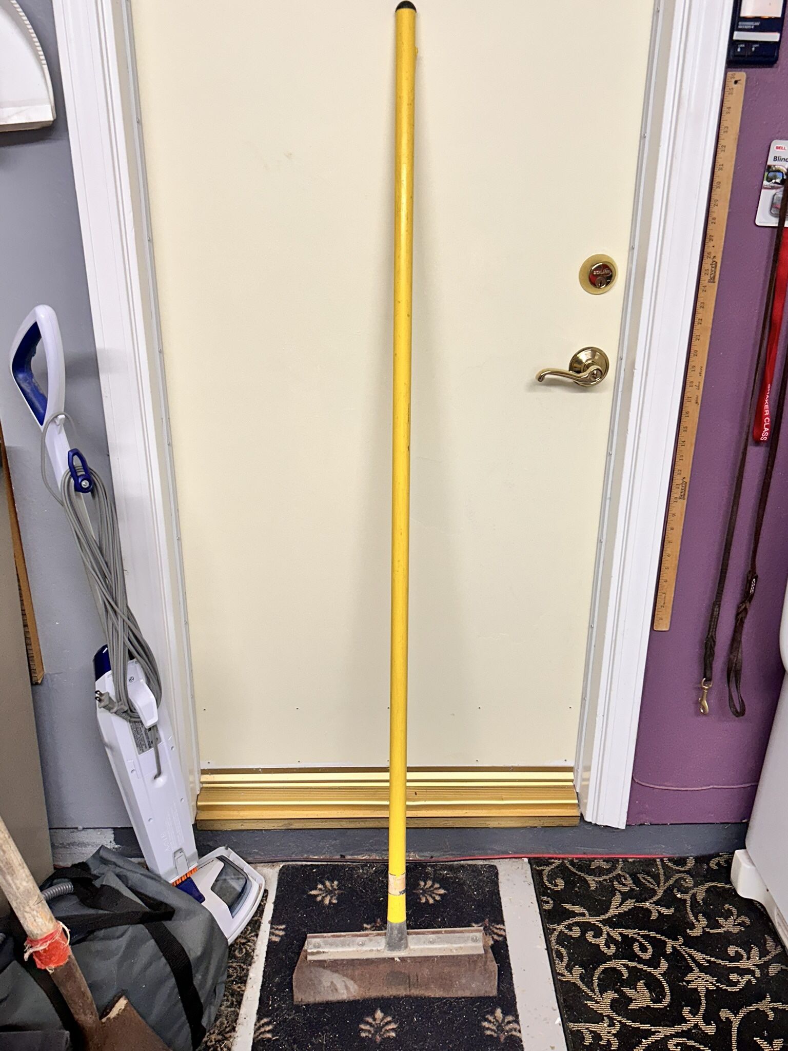 Vinyl Floor Scraper