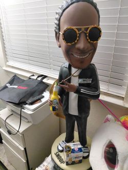Snoop dog  limited edition bobble head