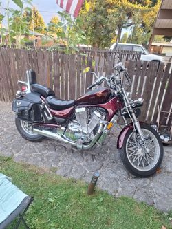 1987 Suzuki Intruder vs700