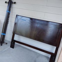   Queens Size Bed Frame  And Bed Headboard 