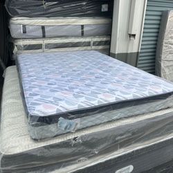Full Size Mattress And Box Spring 