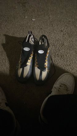 Nike vapors football cleats