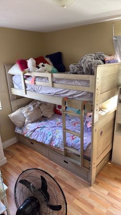 Twin Bunk beds with Trundle - Best offer