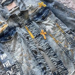 XL Denim Jacket New W Crosses Patched 60$ Perth Amboy Nj area 🔥🏃🏾‍♂️