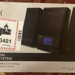 Onn CD Bluetooth Stereo System (2)