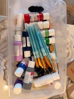 Acrylic Paint Set with Brushes