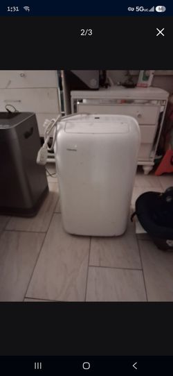 Toshiba Portable Air Conditioner - Works Great 175 for ac 125 for nu wave 200 for both