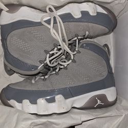 Cool Grey Jordan 11s 3.5y