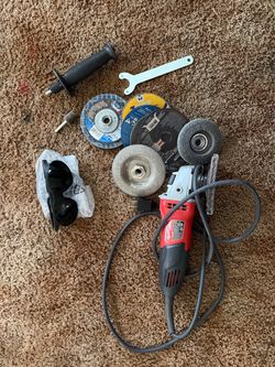 Milwaukee Angle Grinder with Accessories