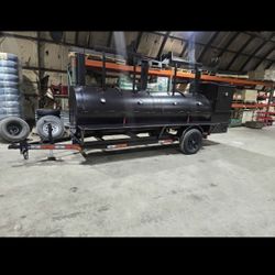1000 Gallon Professional Smoker