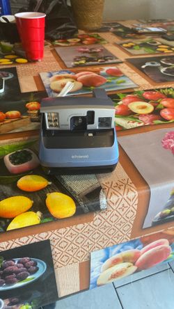 Polaroid one 600