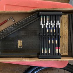 Vintage Oscar Schmidt Autoharp
