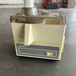 italian juicer$20
